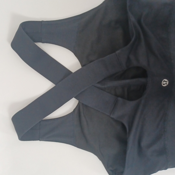 Lululemon Swift Tank Black - 8 - Picture 7 of 10